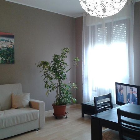Milan Certosa 3 Bedrooms Экстерьер фото