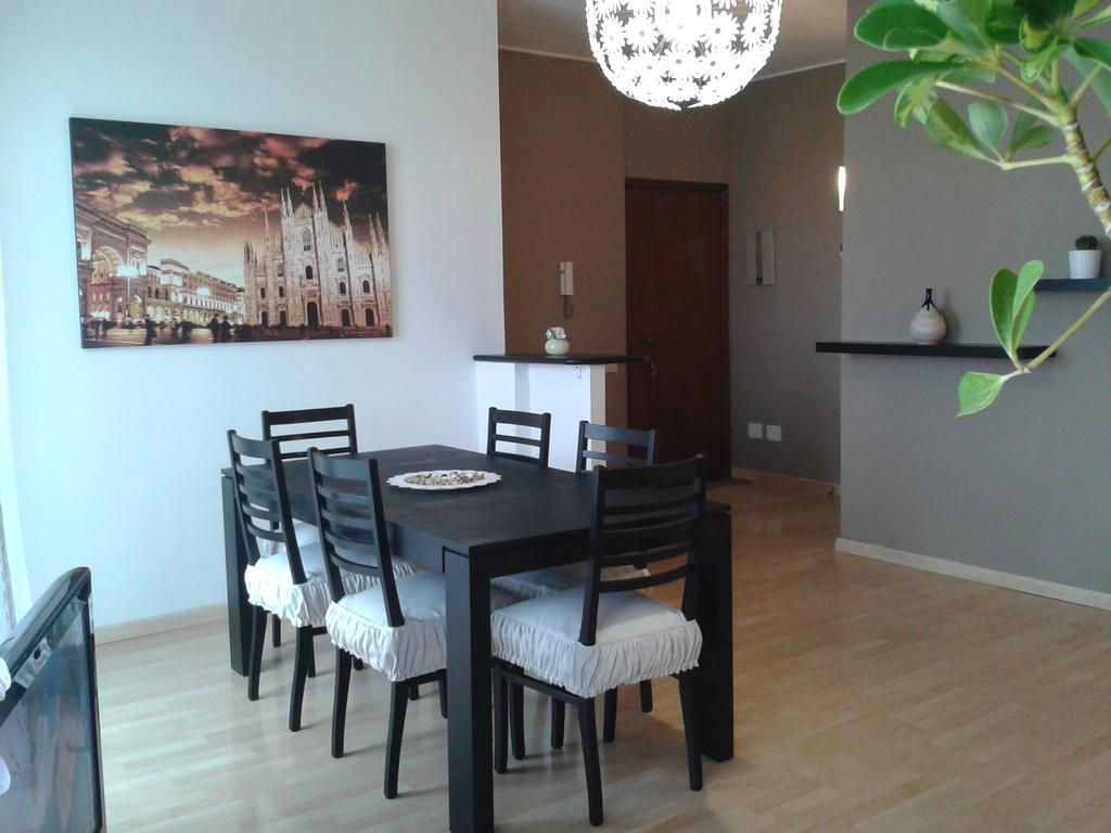 Milan Certosa 3 Bedrooms Экстерьер фото